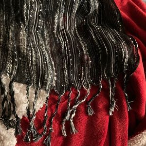 BLACK/WHITE/GRAY/SILVER SCARF/WRAP WITH  KNOTTED FRINGE -EUC